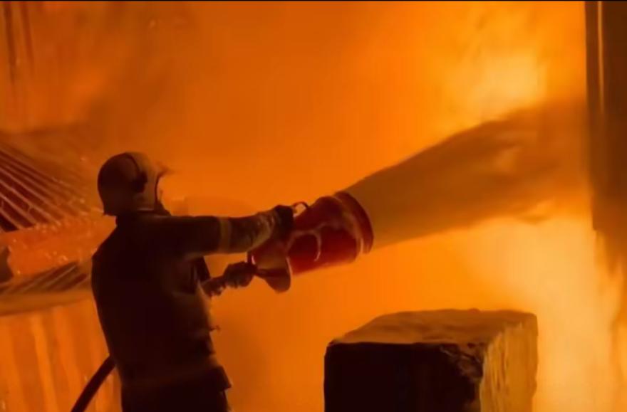 俄罗斯的报复来的快昨天，俄罗斯中将被汽车炸弹炸死了。我猜测俄罗斯的报复就在当