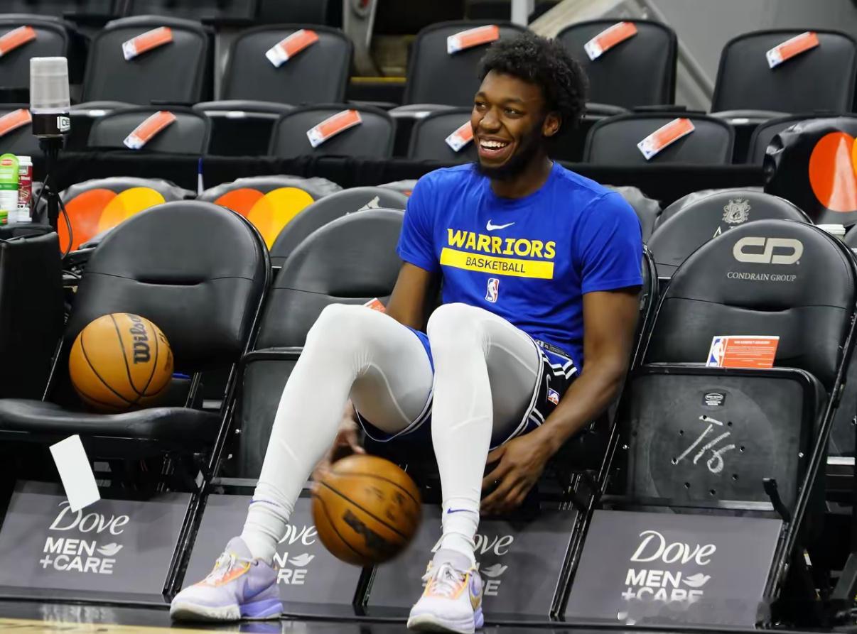 谁能想到，怀斯曼的巅峰竟是在勇士！1、在勇士——打了60场，场均9.9分5篮板2