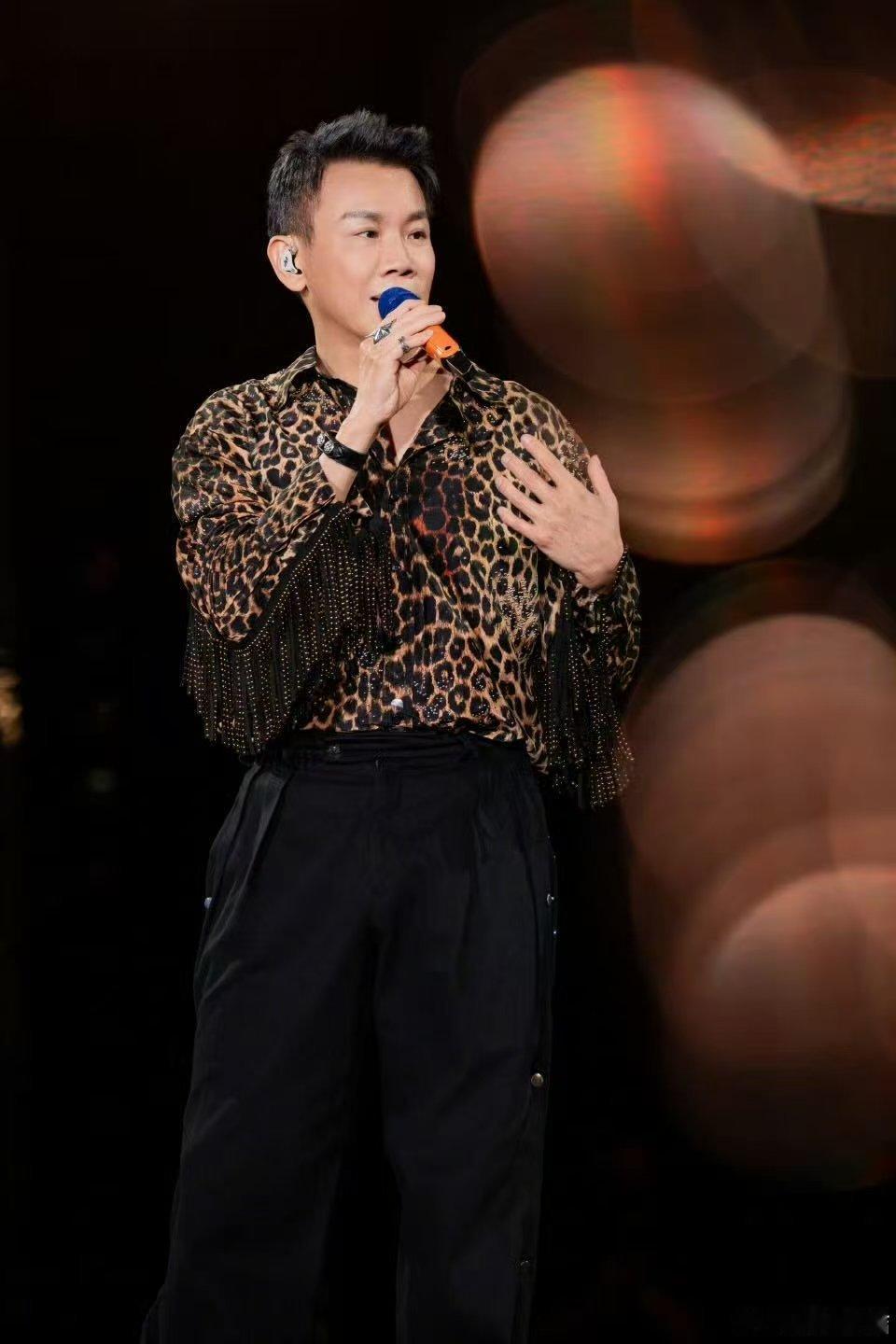 陶喆灵机一动成了rapper演唱会，永远有你意想不到的彩蛋！这次是毫无预警的就