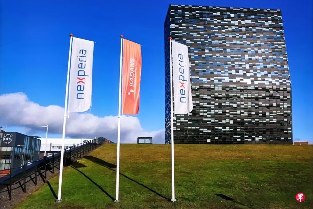 安世半导体“吃饭砸锅”？3月6日，安世半导体中国区发布公告称，其中国区员工账号于