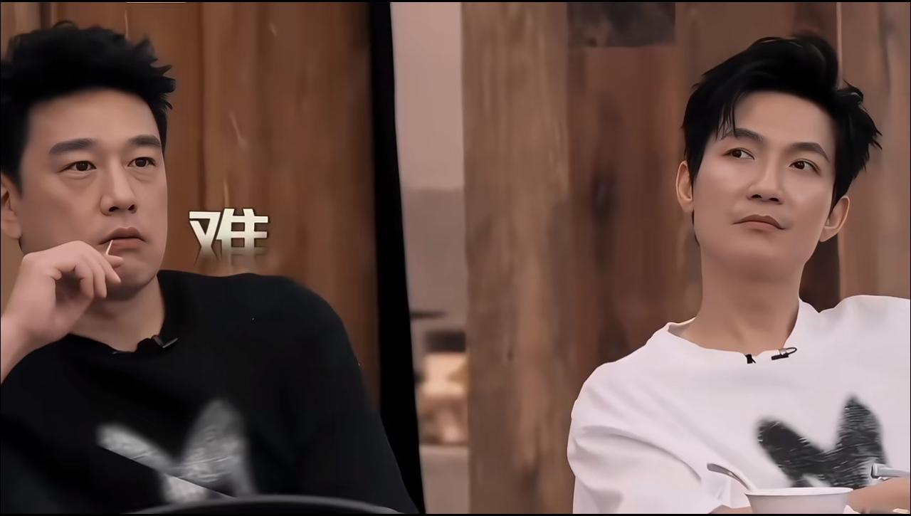 很多人以为陈楚生在《蘑菇屋》之前“消失”了，其实他一直在。官司和解后，他先后签
