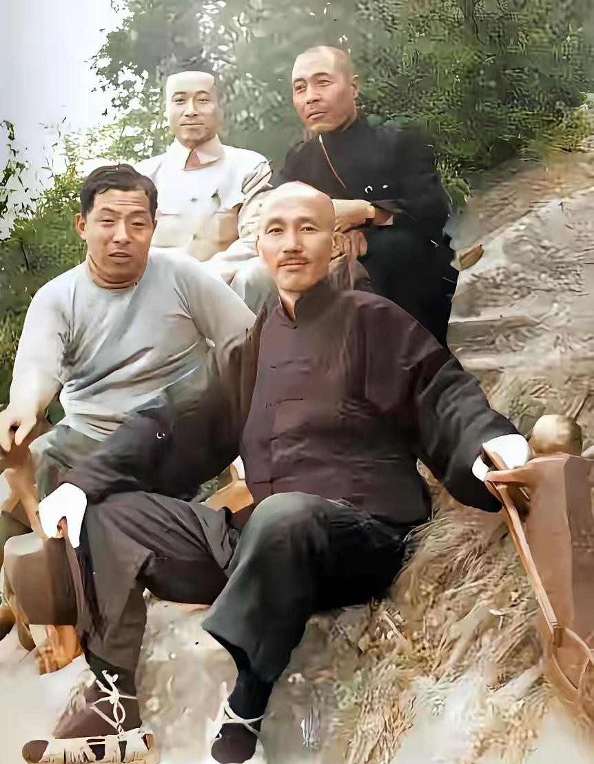 我敢打赌，能把这四位认出来的，绝对是历史课代表，我立即拜你为师！