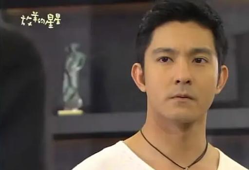 提到立威廉，无数80、90后会想起那位荧幕上的“完美贵公子”。这位拥有四国