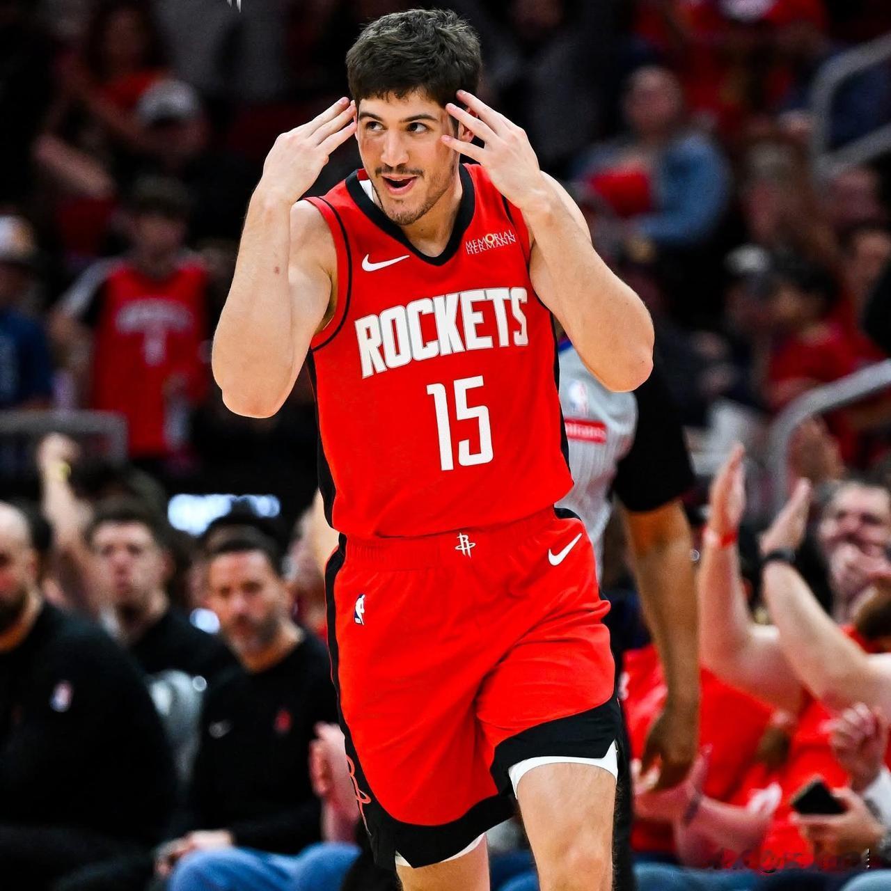 谢波德才是火箭的未来啊！火箭115-101大胜掘金，要说关键人物，那还得是爆砍