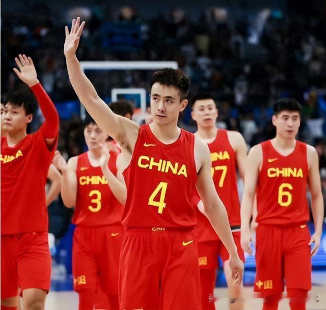 中国男篮热身赛91‑81击败澳洲青年队，整体状态回暖，客观评价山东高诗岩发挥中