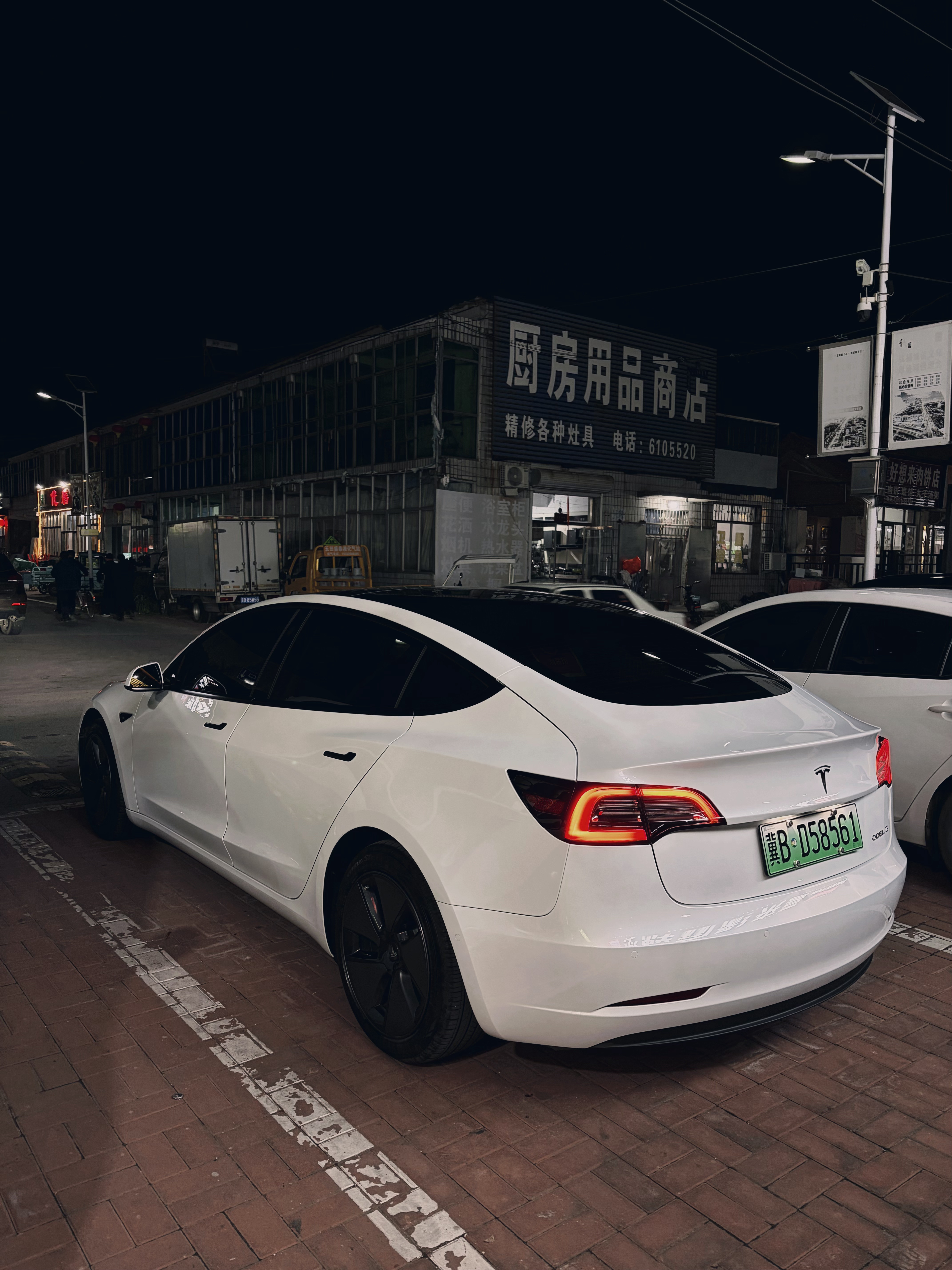 300块钱办了个洗车卡估计一星期就要用完[doge]​​​