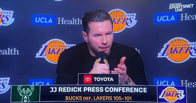 逆天！雷迪克开始甩锅了！“在最后一次进攻中，他们投篮不中（第三罚），我立刻跳