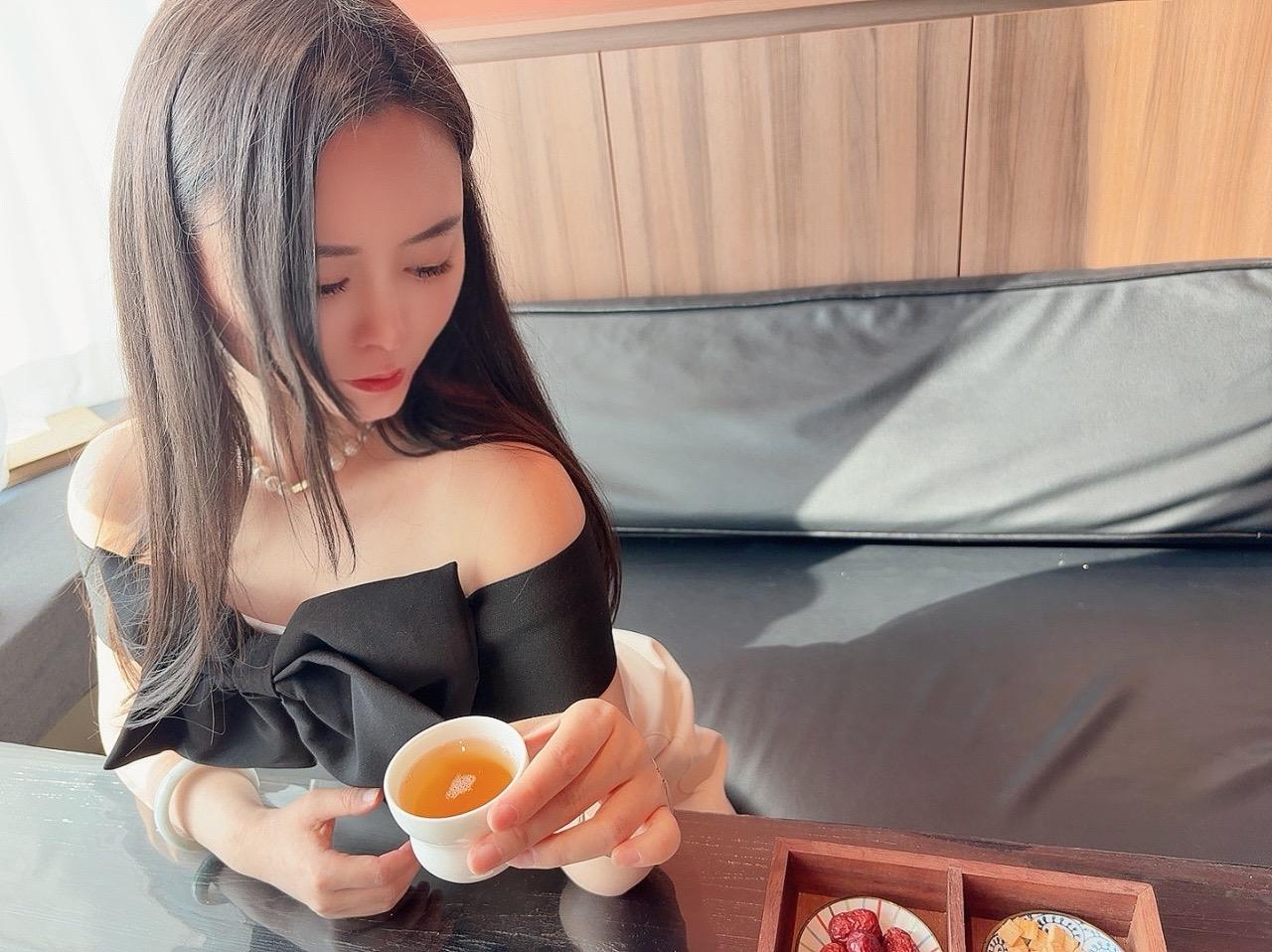 及时行乐及时开心