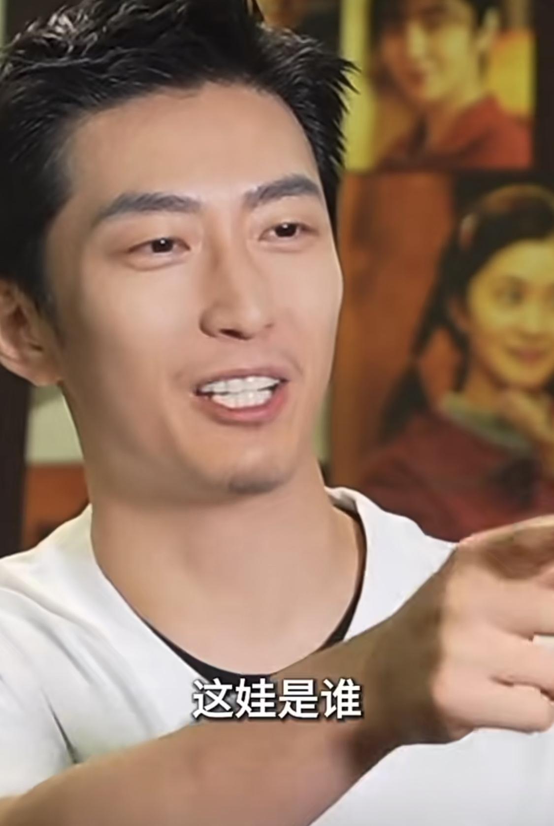 窦骁能演刘红兵也是一个意外。当时，任总去窦骁正拍着戏探班，当时正好剧中吃中饭