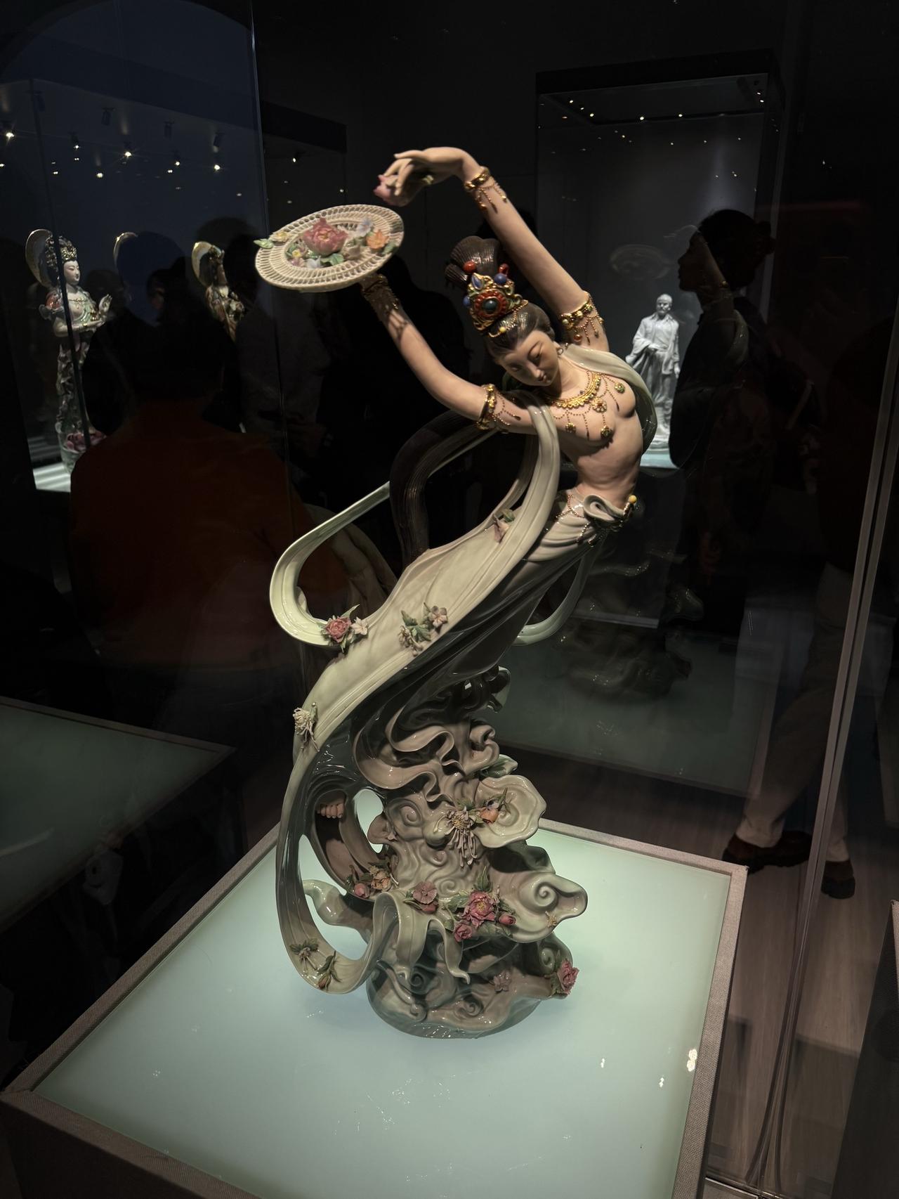 “无语”的中国陶瓷博物馆！免费的中国陶瓷博物馆的门票根本不可能预约到，直接随便下