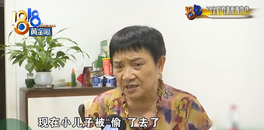 “吃大亏了！”浙江杭州，一位75岁阿姨做臭豆腐33年，从龙翔桥一路做到高银街，不