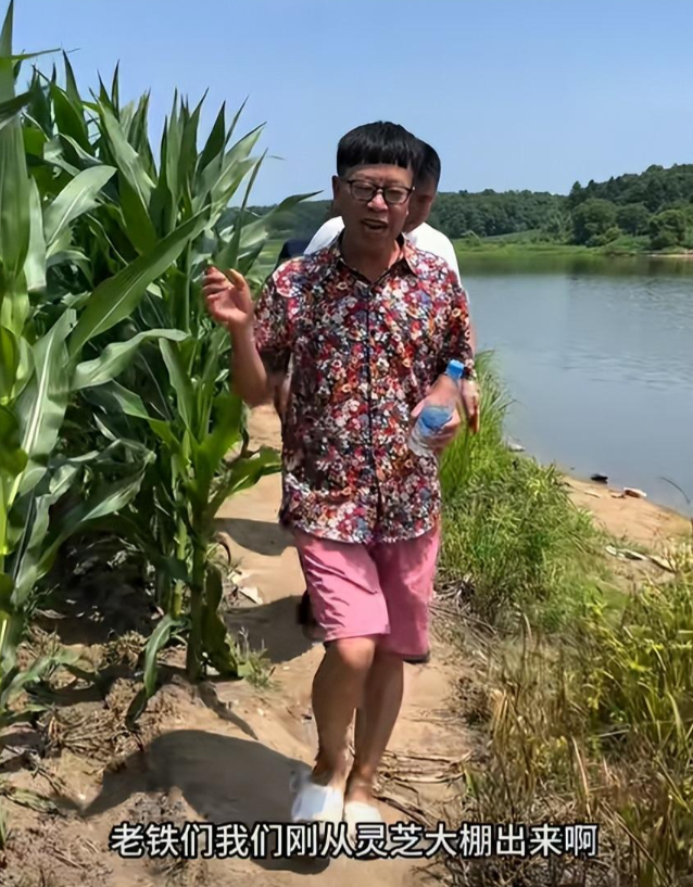 又一东北网红塌房了！证据摆脸前还嘴硬不承认，当地人都跟着受牵连谁能想到，继东