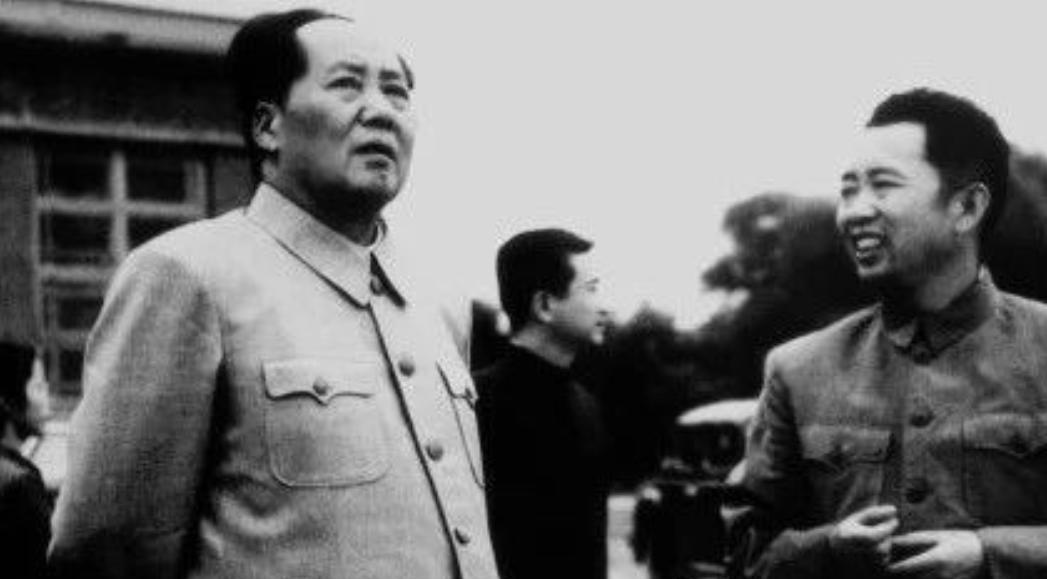 从1949年至今，空军共有13位领导者，谁的任期最短？令人唏嘘的是，开国