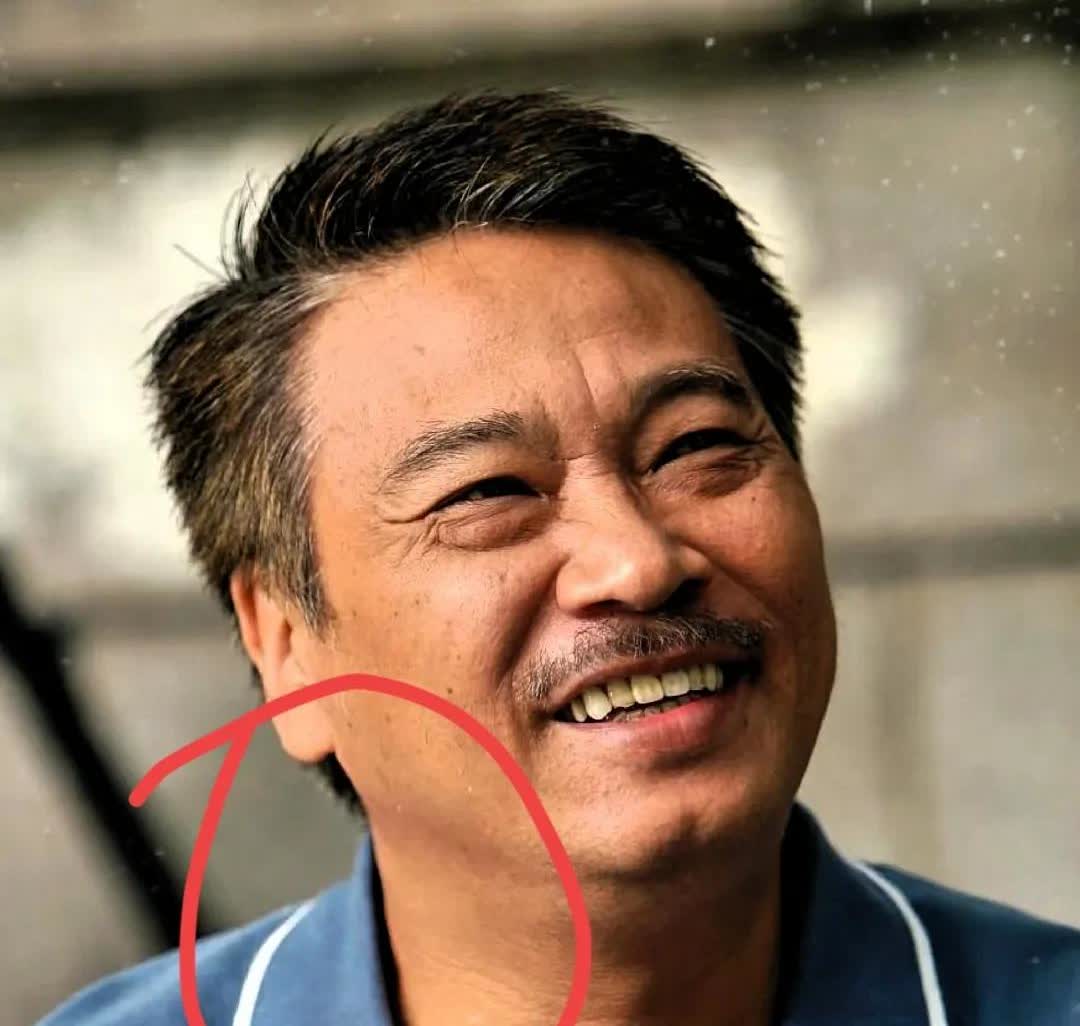 ​这些惊喜你发现了吗？达叔吴孟达，2008年四川汶川地震时，亲自开车带着