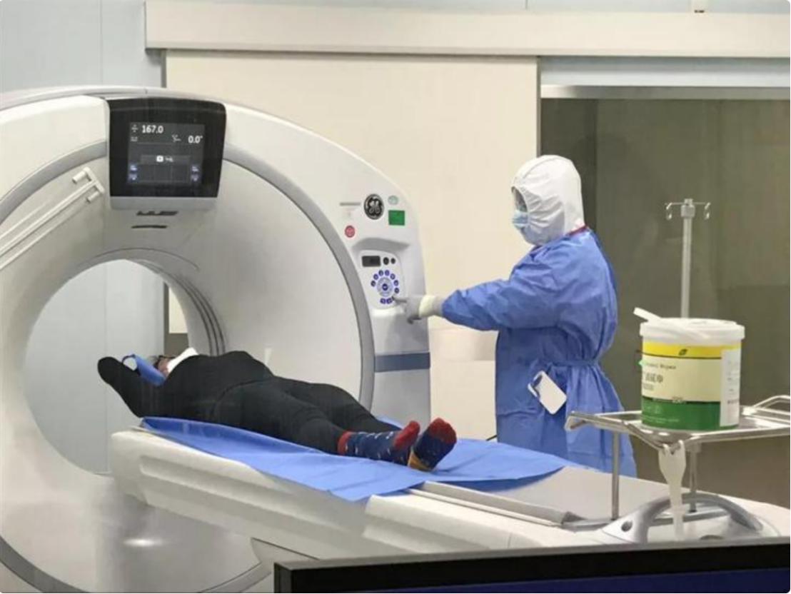 一天接近4500例CT是什么概念，浙江大学医学院附属第一医院放射科有300多人，