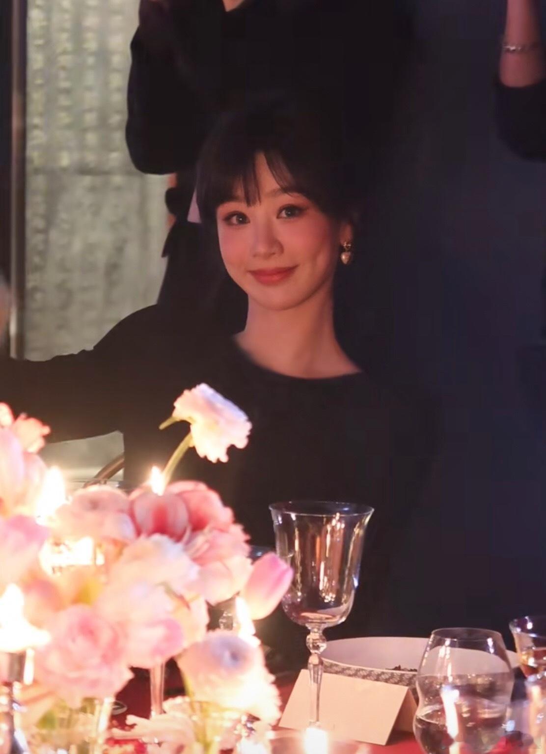 杨紫耀眼的柔和的暖暖的