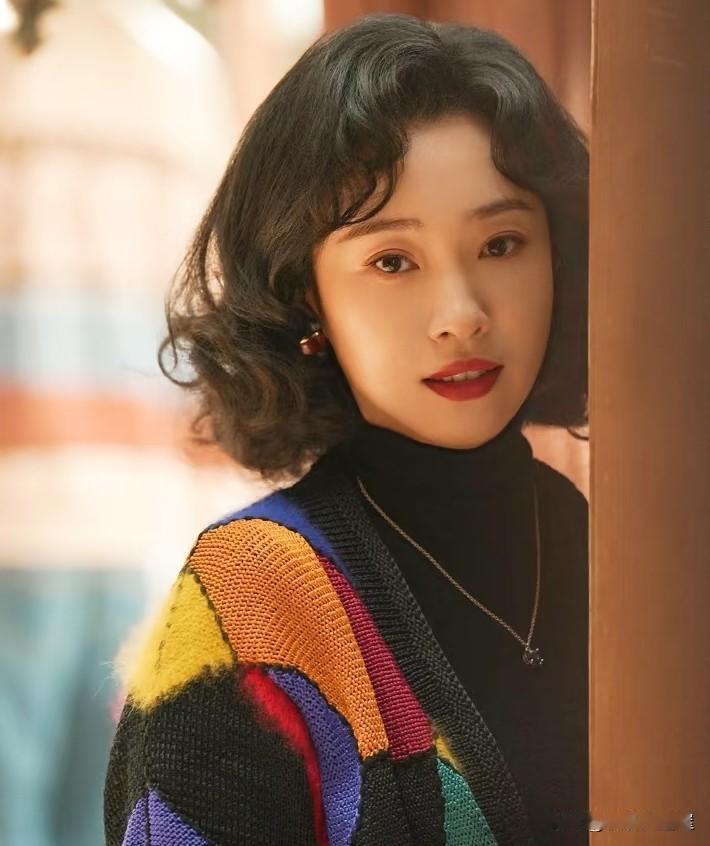 我不会再去看《老舅》这部剧了，不是因为主演，也不是因为剧情，而是因为舅妈下