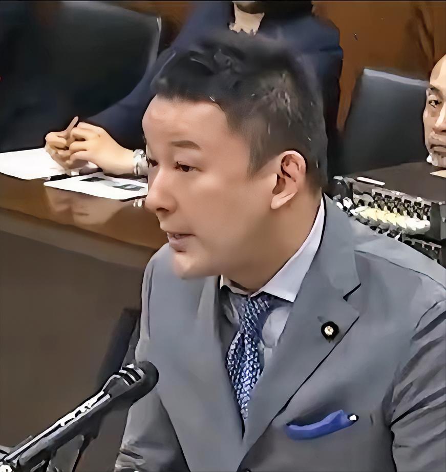 日本国会议员山本太郎痛斥日本侵略罪行！他指出：我们曾多次侵略中国，还对他们心