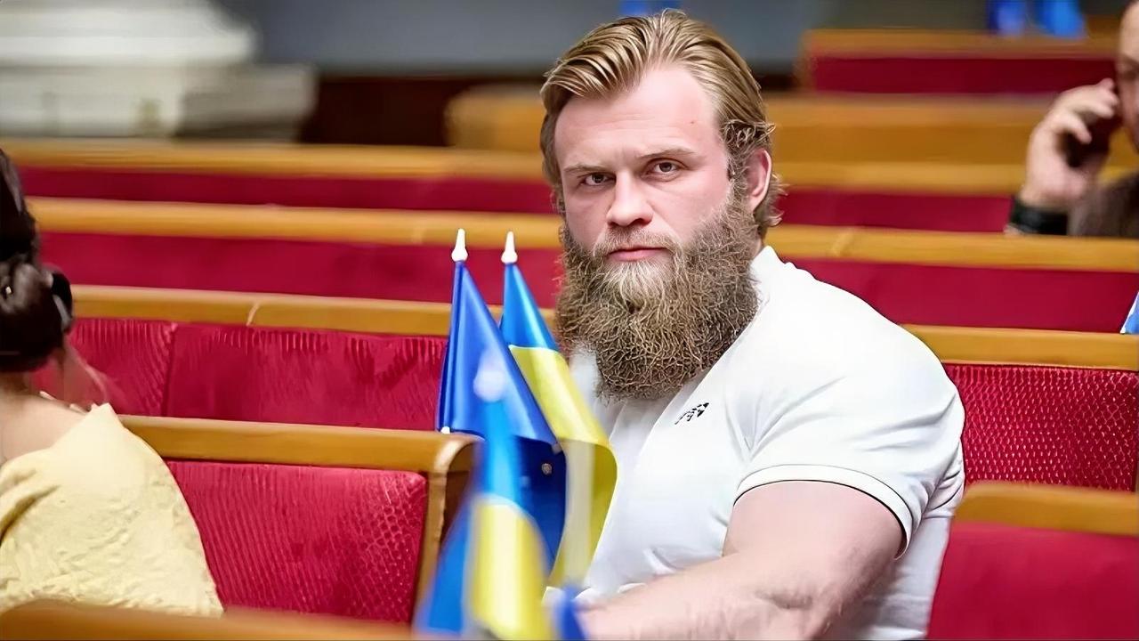 【乌议员：逃到俄罗斯的人告诉我，他们比在乌克兰活得更像人】11月7日消息