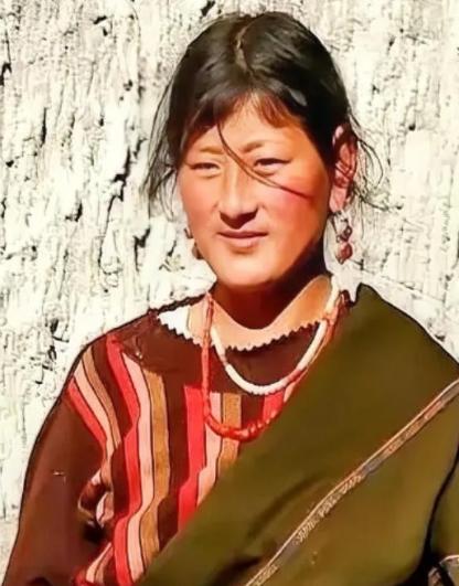 很多人都有个疑问：为何西藏人很少外出打工？不少人直言，当地各类补贴待遇优厚，哪怕