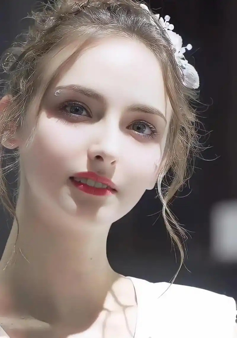 乌克兰女人的苦日子天呐，乌克兰的女人到底造了什么孽？男人