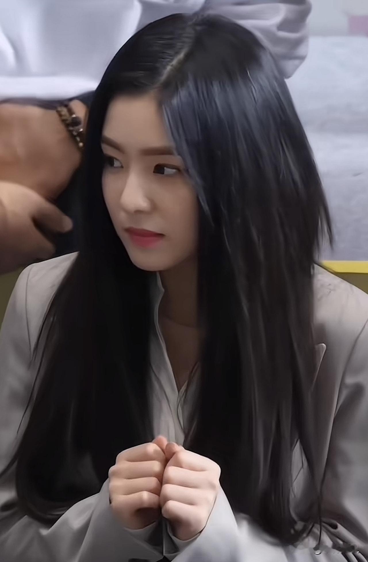 ·在受人欺负的时候，总是听见水手说：他说急急如律令，妈咪呗呗哄。·在受人欺负