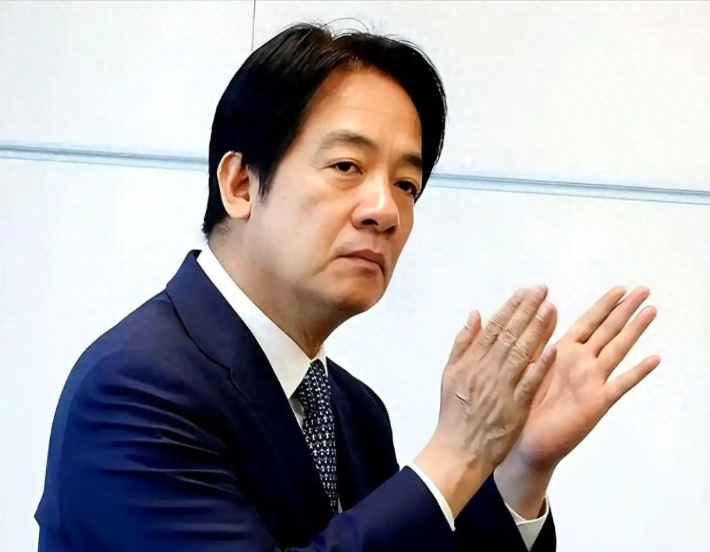 侯友谊总算说了一句正确的话！在赖清德声称不存在分裂相关争议后，侯友宜随即出面表态