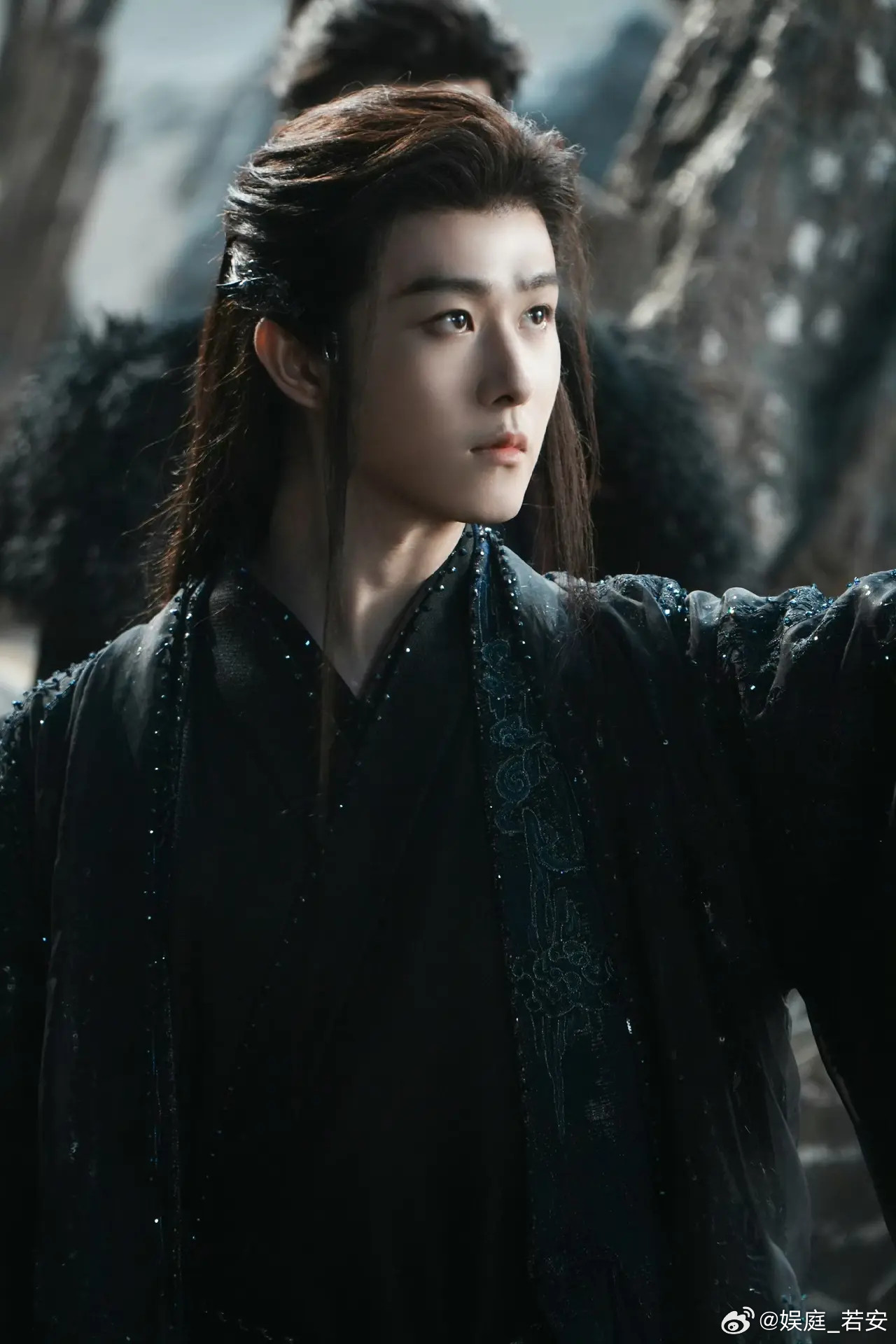 最近最爆的古装剧《月鳞绮纪》，大家追到后面都懵了？因为这部剧根本不是什么虐心替身