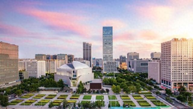 “链”接八方产业空间巨大, 北京丰台区2035年建筑规模增量占中心城区六成