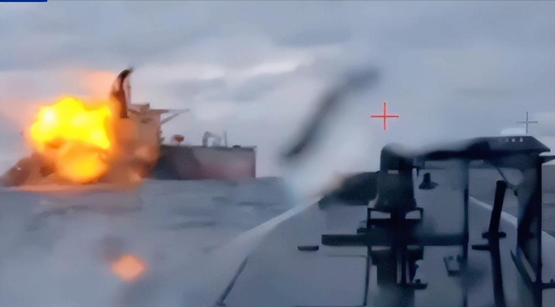 黑海突然传来劲爆消息，乌克兰首次用无人艇击沉俄罗斯的“达山”号，这已经是第三艘被
