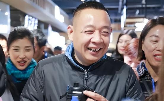 于东来又放了一个大招，整个中国企业界再次陷入了集体沉默。3月8日，胖东来正式宣布