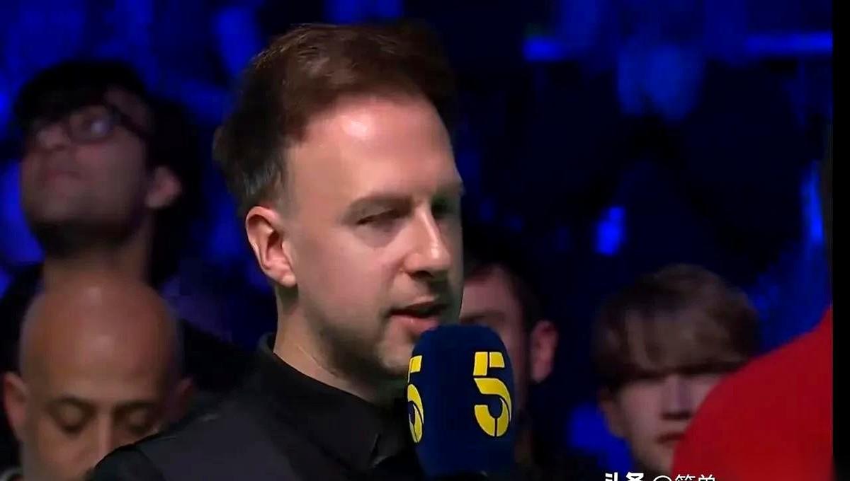 小特这次，真被一杆一杆打服了。就在刚刚，巡回锦标赛决赛，比分牌上那个刺眼的3-