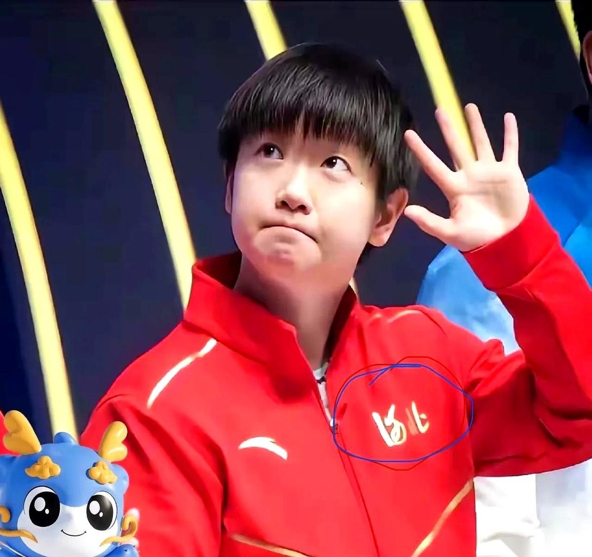 一个问，不知道还能不能坚持到下届全运会。另一个说，不知道还能不能赶上洛杉矶。