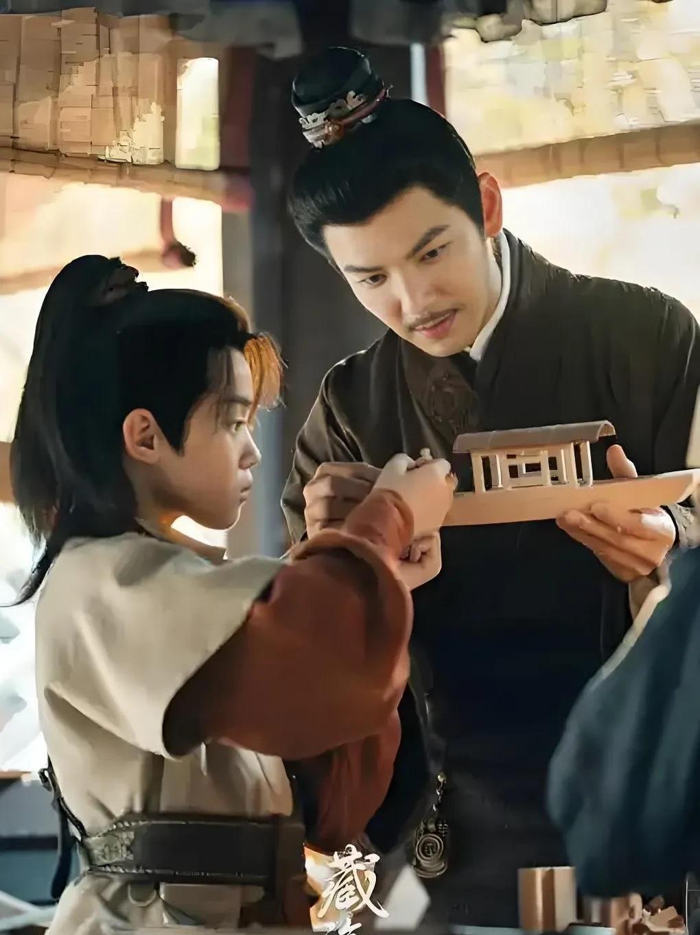 关于《藏海传》，有个困惑我一直没想明白，那就是剧中肖战饰演的藏海为什么要放火