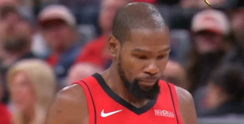 火箭，死神来了，直接玩废两人杜兰特号称死神，果然名不虚传，但如今这个死神不是令