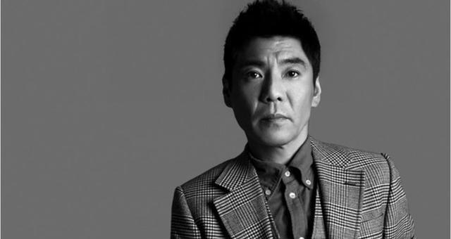 1994年，屠洪刚给那英打电话说“英子，借我5万块钱，急用”，那英问“干啥用呢”