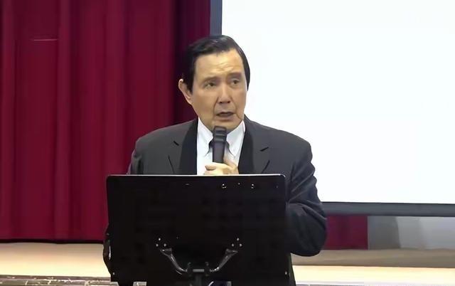 台湾方面传来令人激动的消息。 马英九当场指出民进党的卑劣行径，民进党不配做中