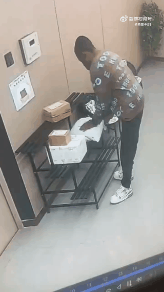 查了监控才知道，为什么好几天都没有收到快递！广东网友投稿，买完东西过了好几天