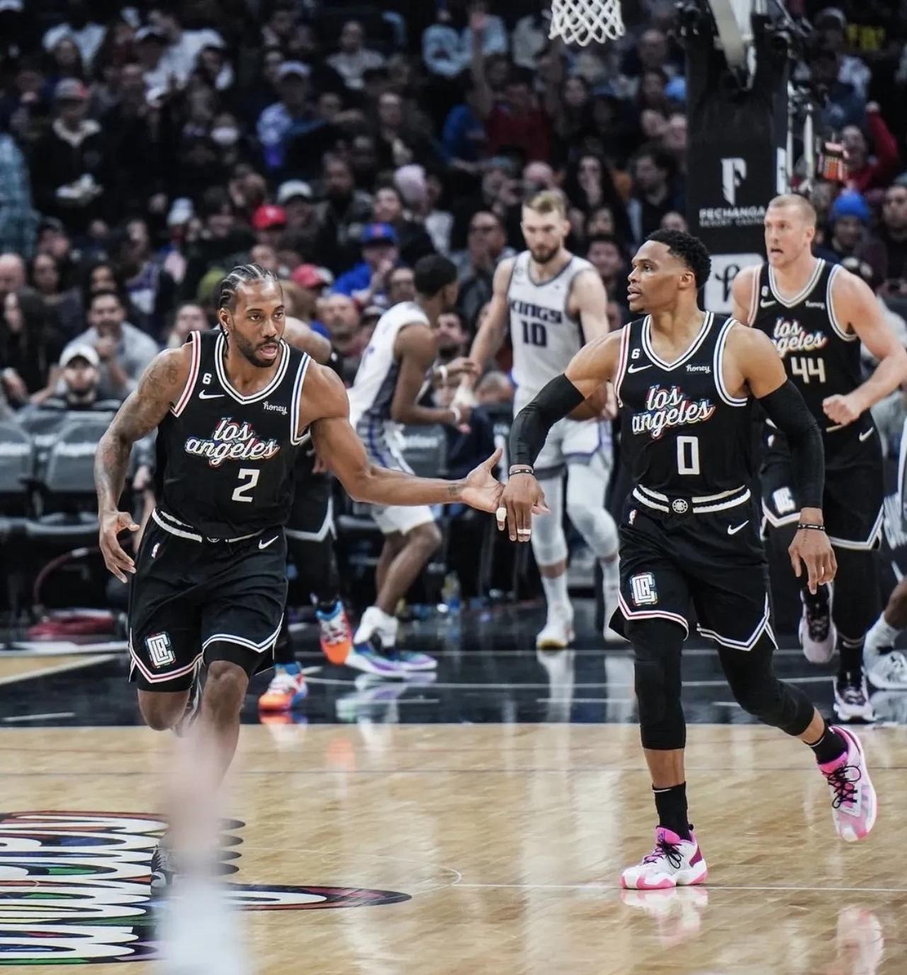 我去，真的假的NBA前冠军球员：快船莱昂纳德职业生涯没有威斯布鲁克成功！[惊呆