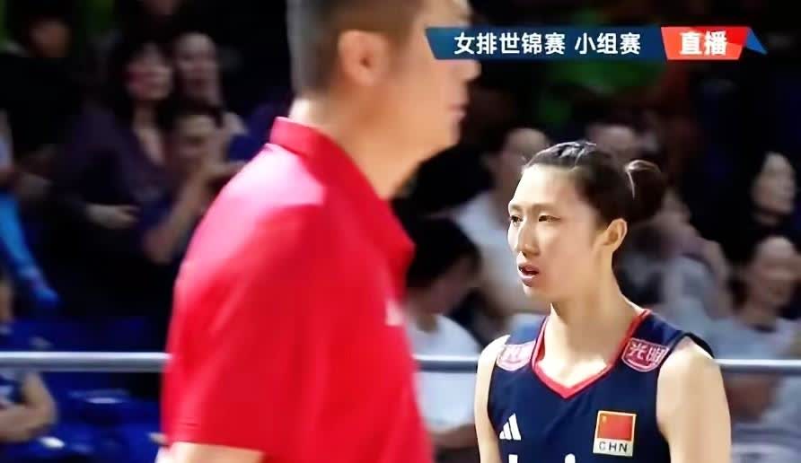 明天中国女排世锦赛最关键的一场比赛来临，那就是与多米尼加女排的小组头名之争，谁都