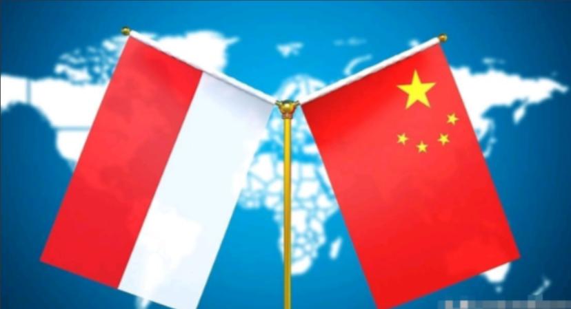 赶紧派人来中国！印尼总统普拉博沃遭遇到执政以来的最大危机！7月27日，根据新加坡