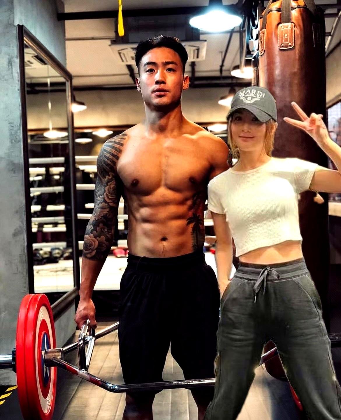 43岁阿Sa再谈小10岁男友这次直接把绯闻删了。1月13日尖沙咀