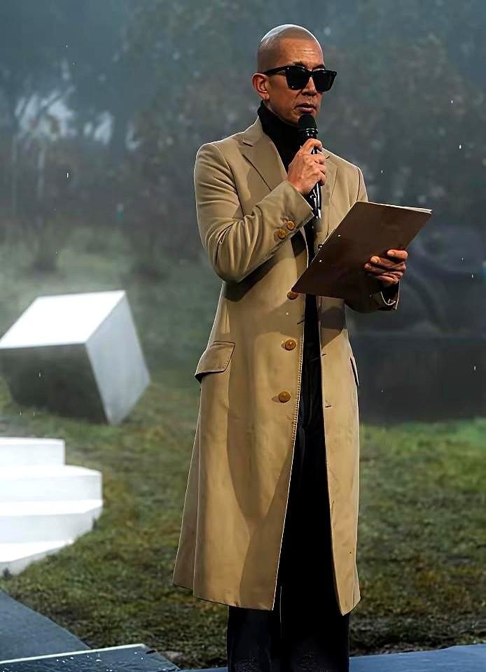 谁能想到，大S一家都淡出视线了，骗子却还在用他们的名字“搞事业”。黄春梅一纸严