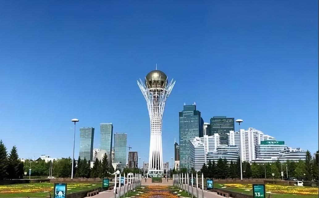 从我国独立出去的五个国家，如今都发展的如何。历史上我国疆域辽阔，清朝晚期国力