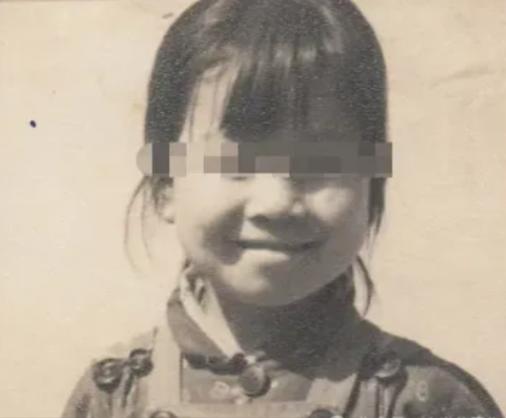 1990年，陕西一个13岁的小姑娘，用农药害死了亲生父母与9岁的弟弟，警察到达的