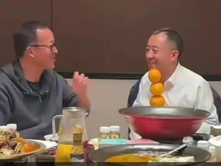 俞敏洪150万聘陈行甲，“嫌他公益薪资高，我用市场价认可他”。俞敏洪老师是懂流