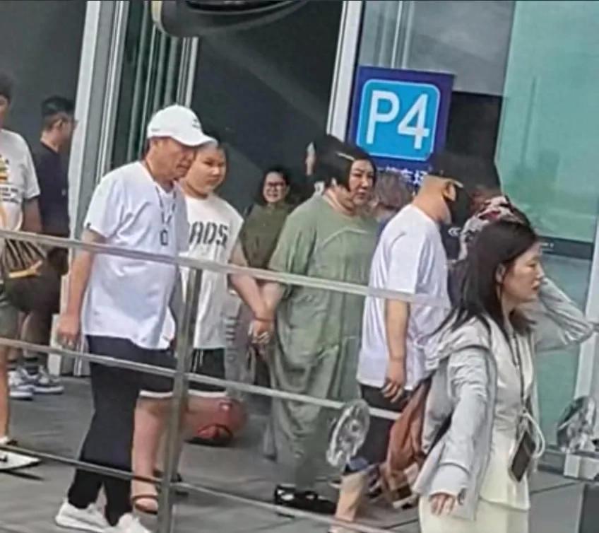 郭家双星命运大不同：郭汾阳“真少爷”光环耀眼，郭麒麟“孤独斗士”何时得温暖？郭