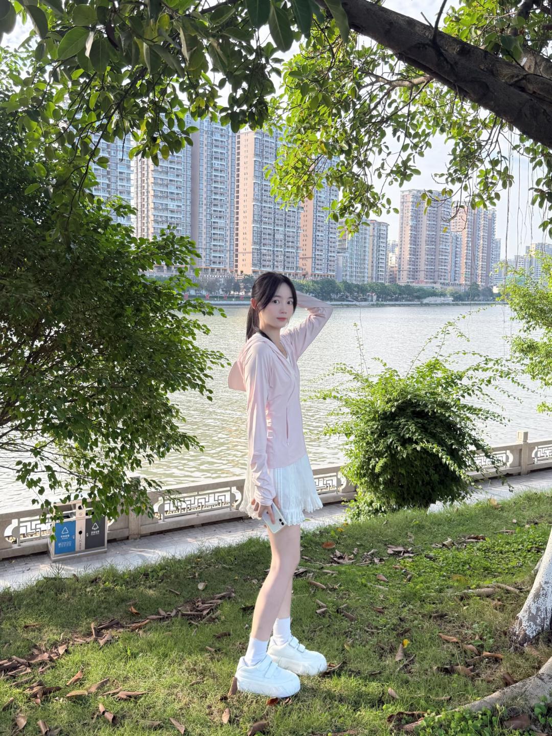 7月的第一杯奶茶，最近怎么没有这种文案了呢？