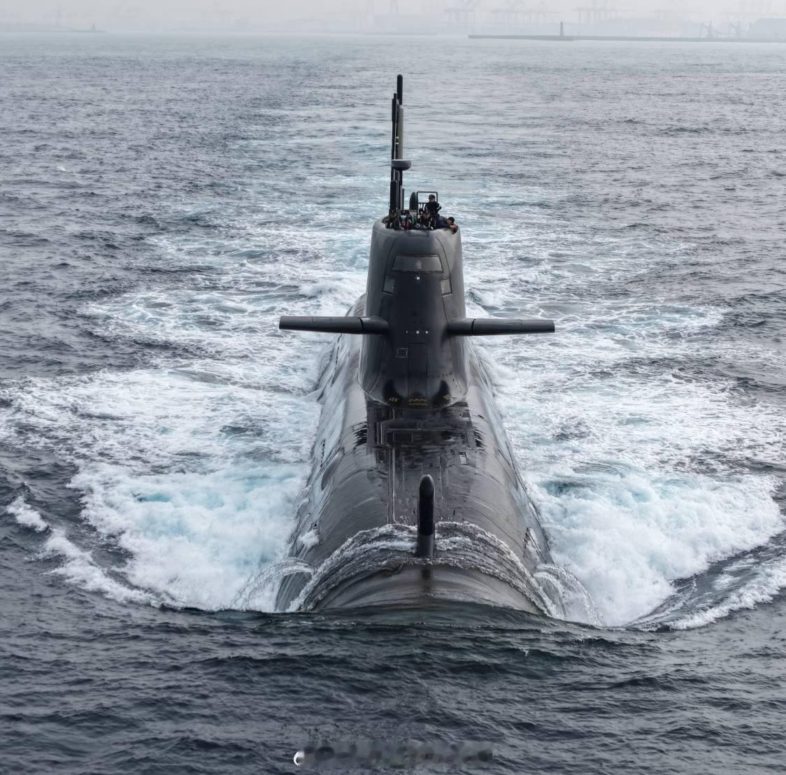 研发不顺的中国X尾舵潜艇中外舰闻