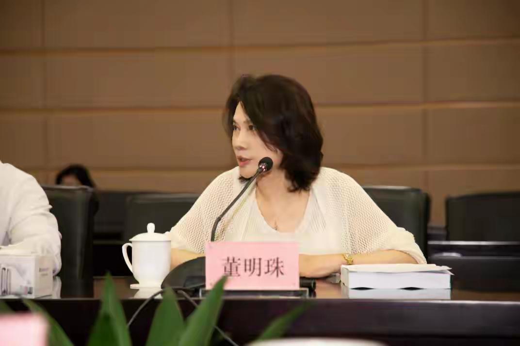 牢A三通一达等言论，打了谁的脸？记得2025年4月22日，董明珠